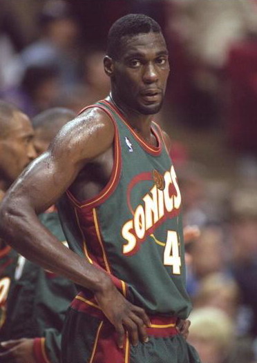 Who is Shawn Kemp and what is his net worth?